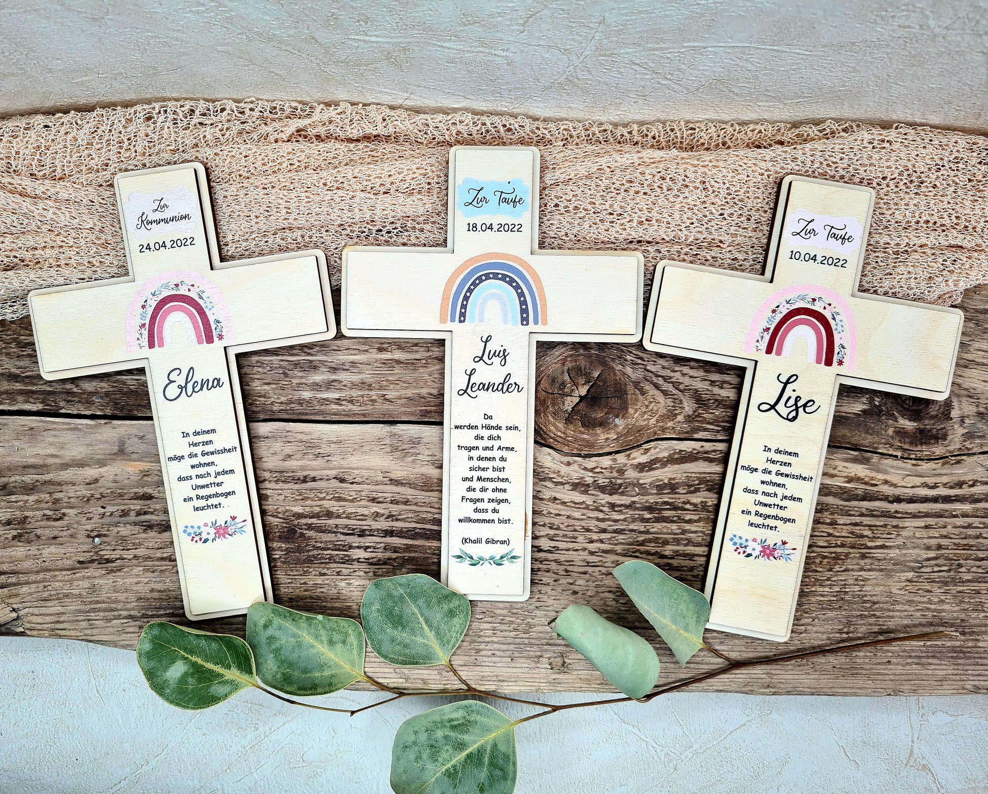 drei Holzkreuze - farbig bedruckt