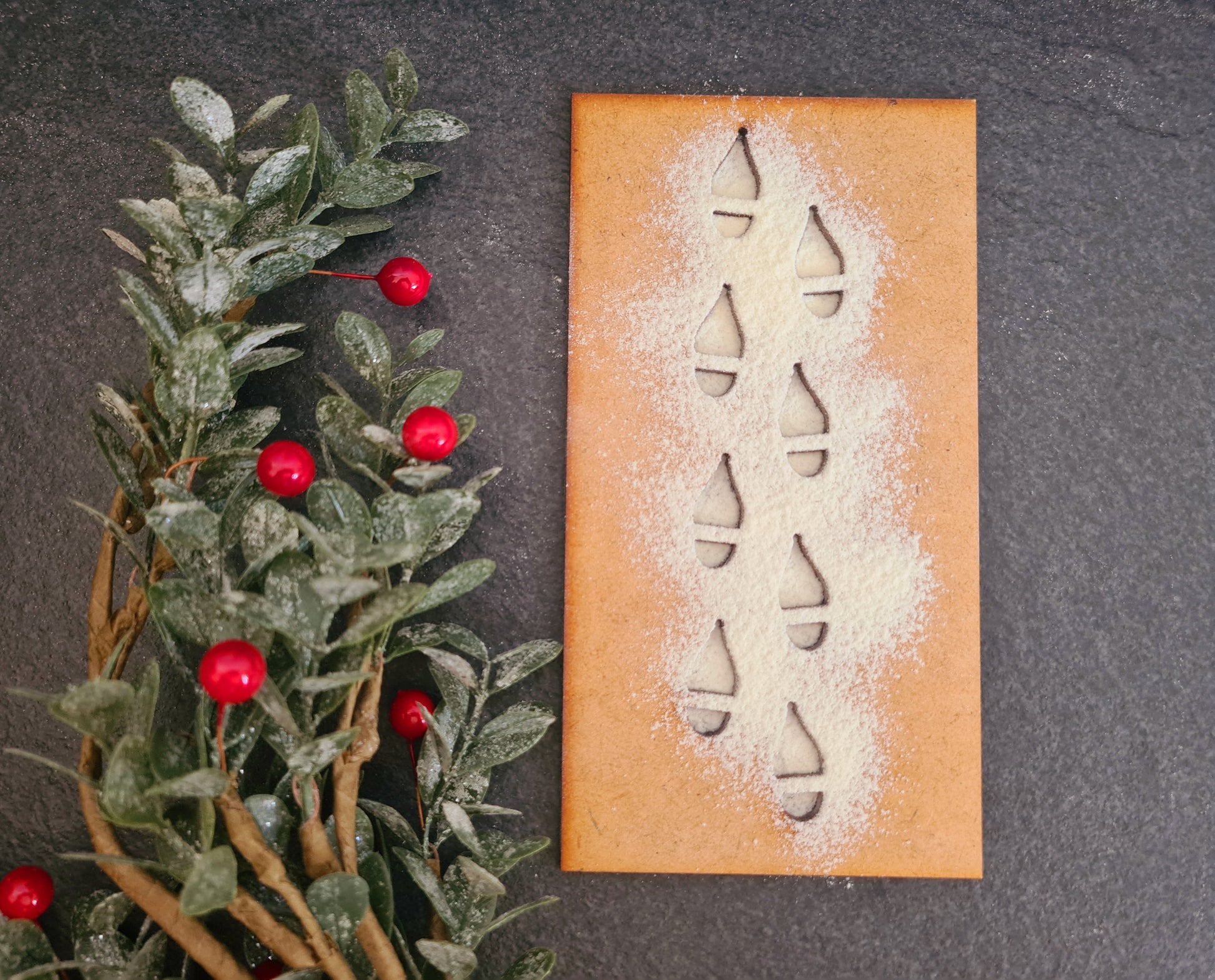 Wichtel Fußspuren Schablone