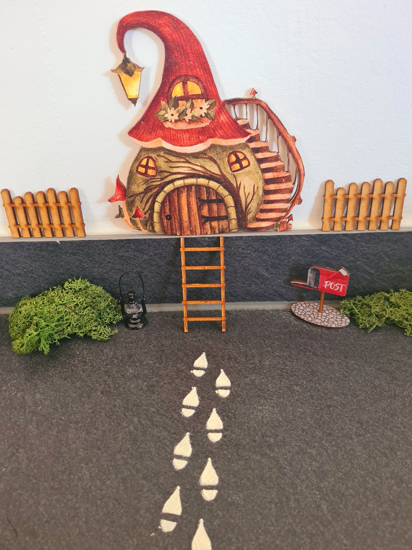 Wichtelspuren die zum Wichtelhaus führen