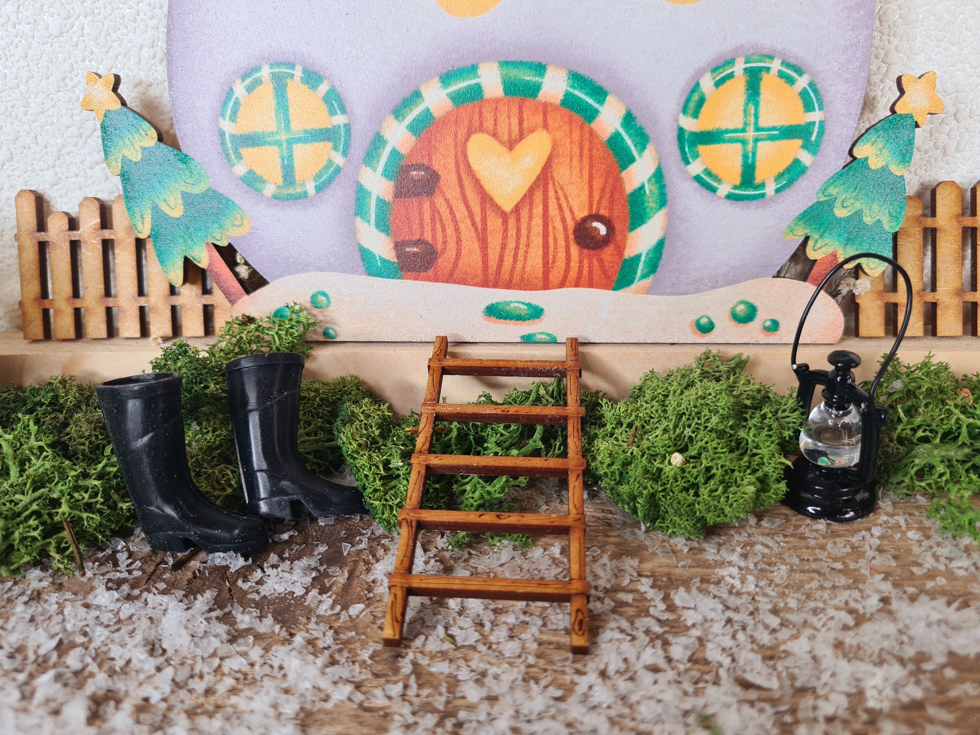 Wichtelleiter, Stiefel und Laterne