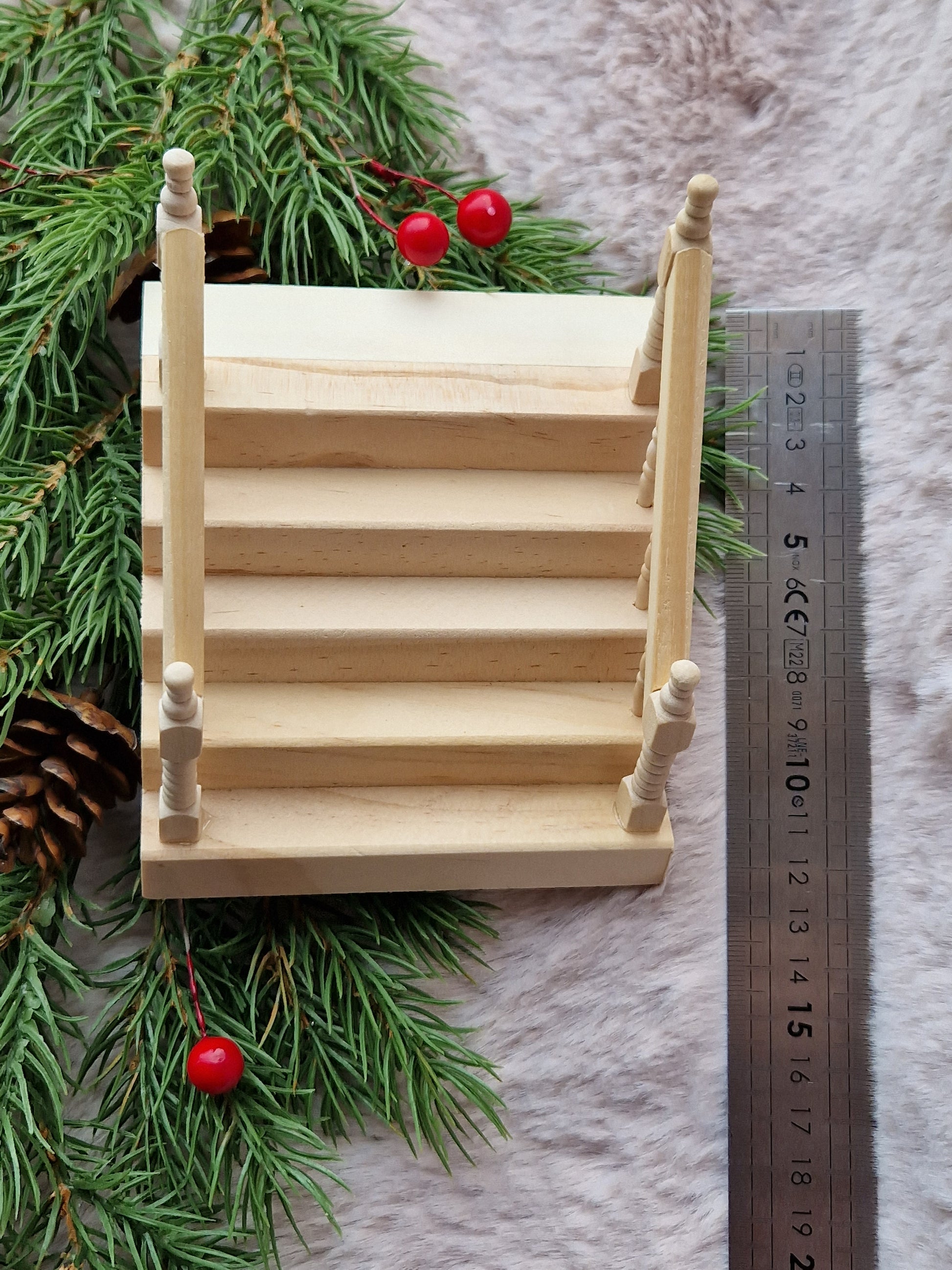 Wichteltreppe aus Holz