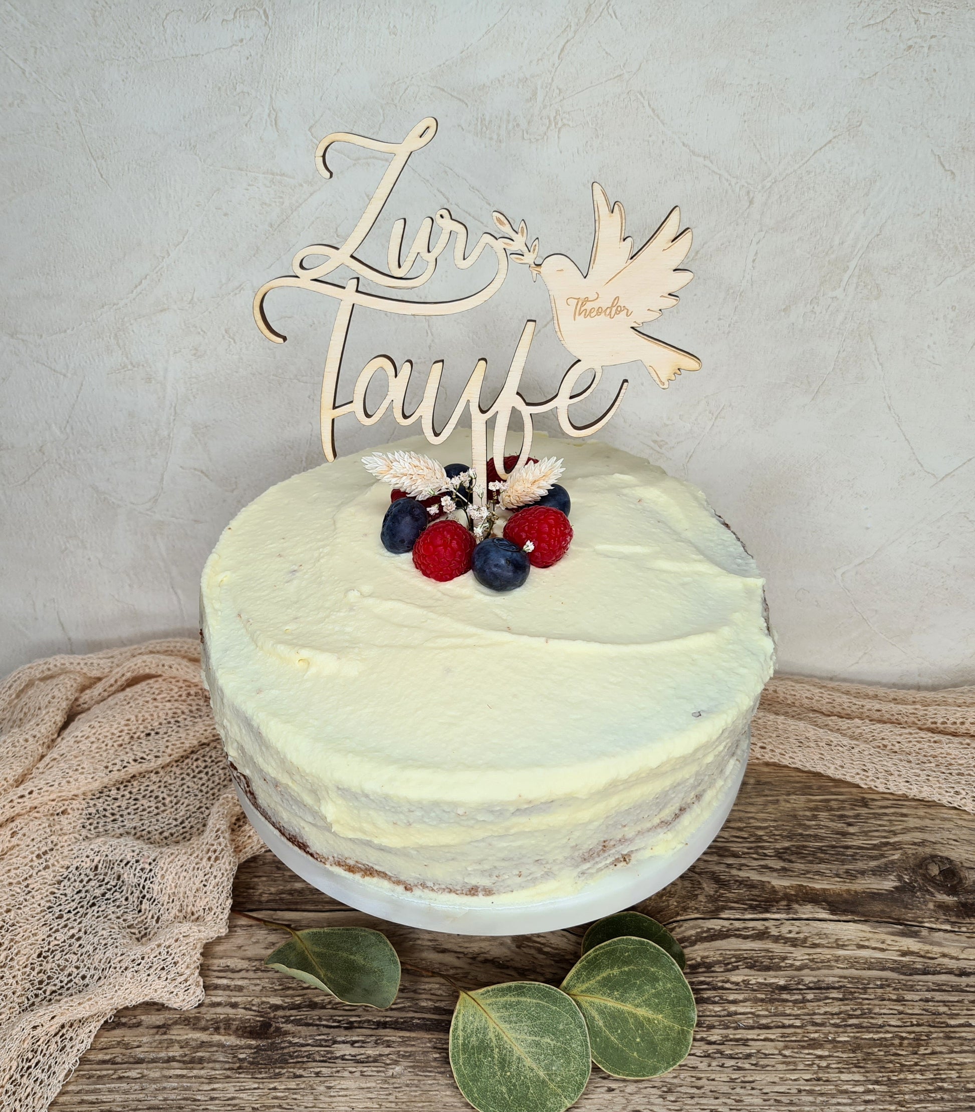 Cake Topper - zur Taufe mit Taube mit Namen