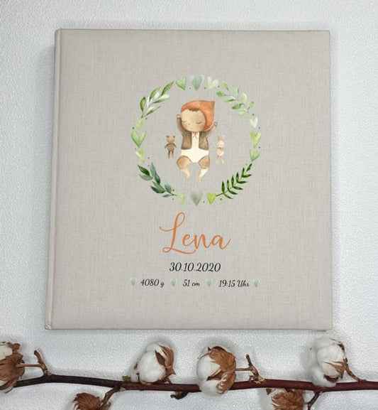 Leinenalbum - Baby Junge mit Blumenkranz