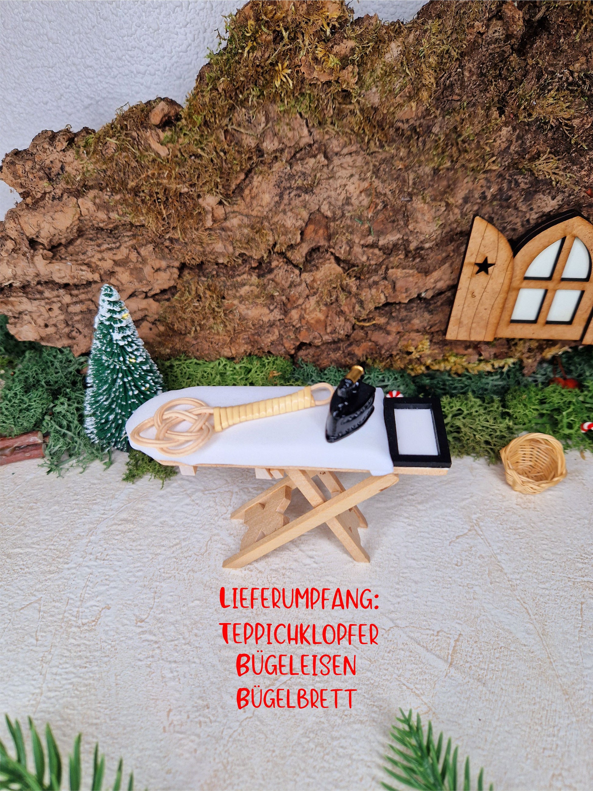 Miniatur Bügelbrett mit Bügeleisen und Teppichklopfer